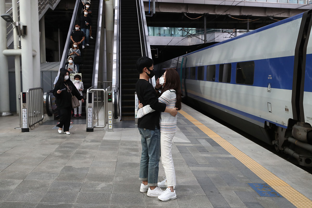 My Trip to Beijing: A Cultural Exchange on the Great Wall