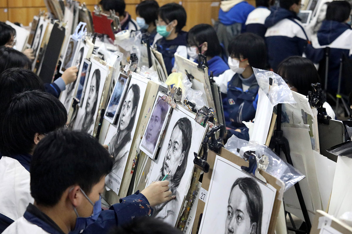 2022年云南省曲靖农业学校美术绘画专业介绍