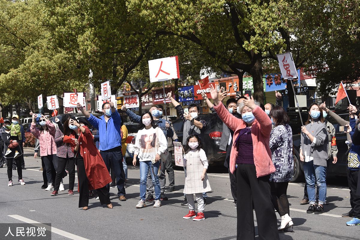 给爸爸妈妈的一封信 写一篇300字小学作文