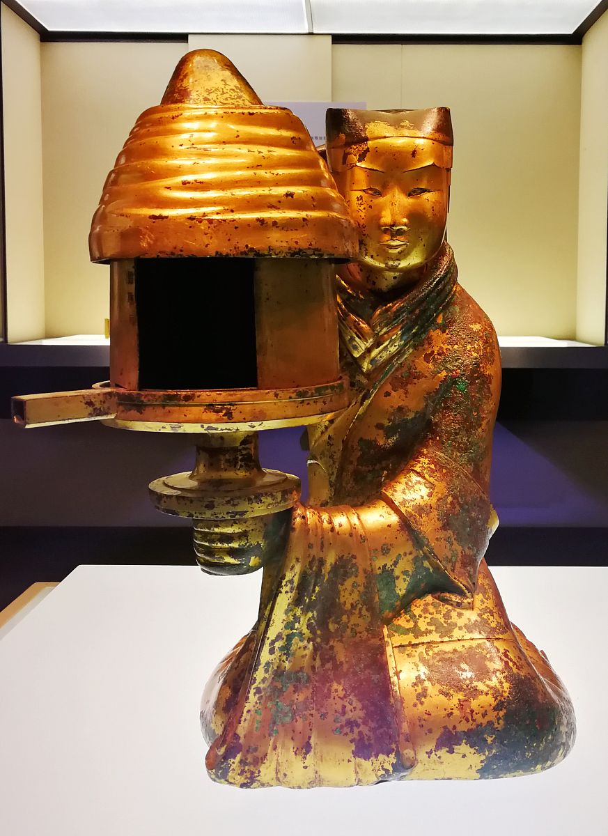 2019年1月1日,石家庄,河北省博物院,长信宫灯.
