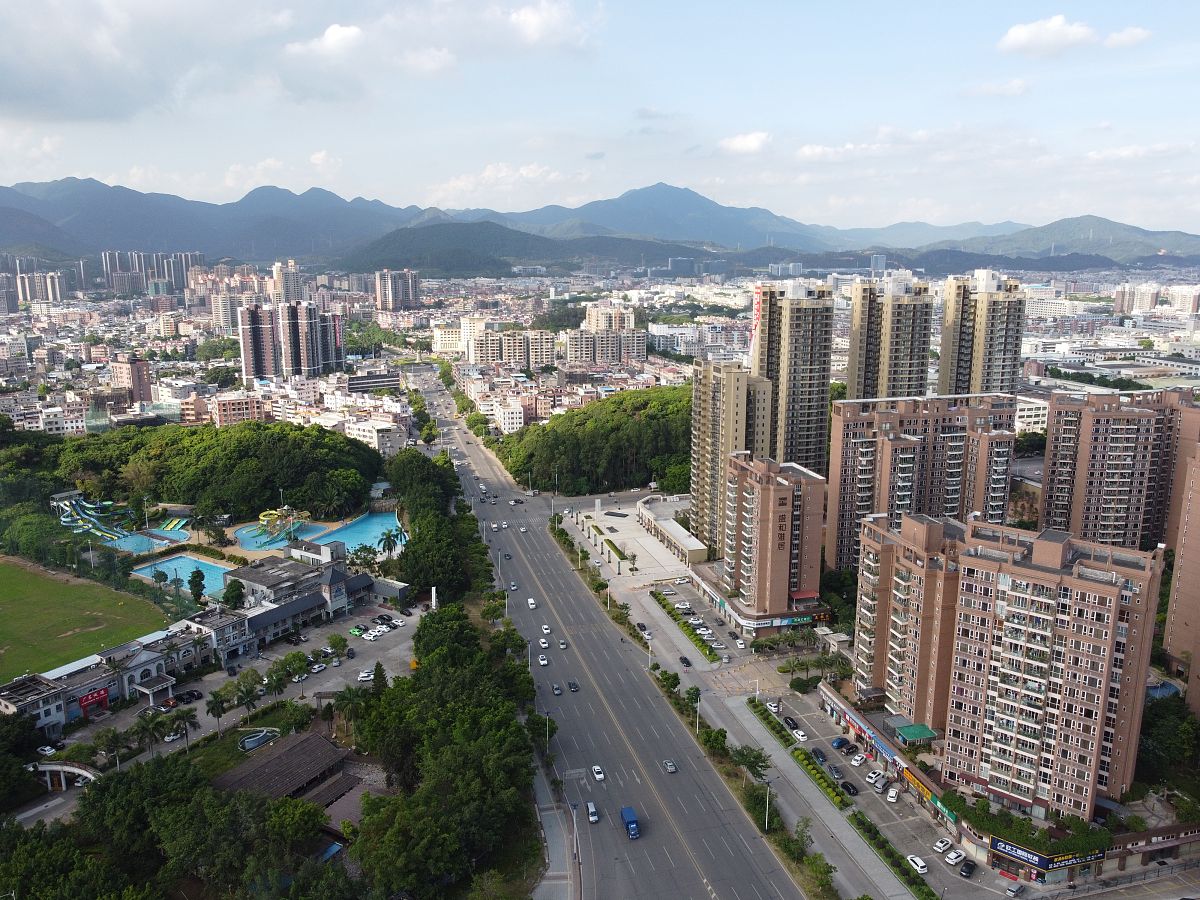 2020年6月23日,广东省东莞市清溪镇,航拍景象.