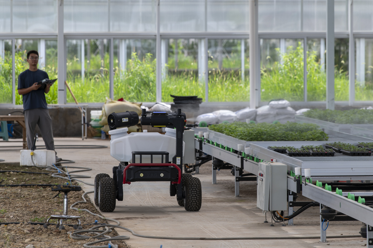 智能农机的例子