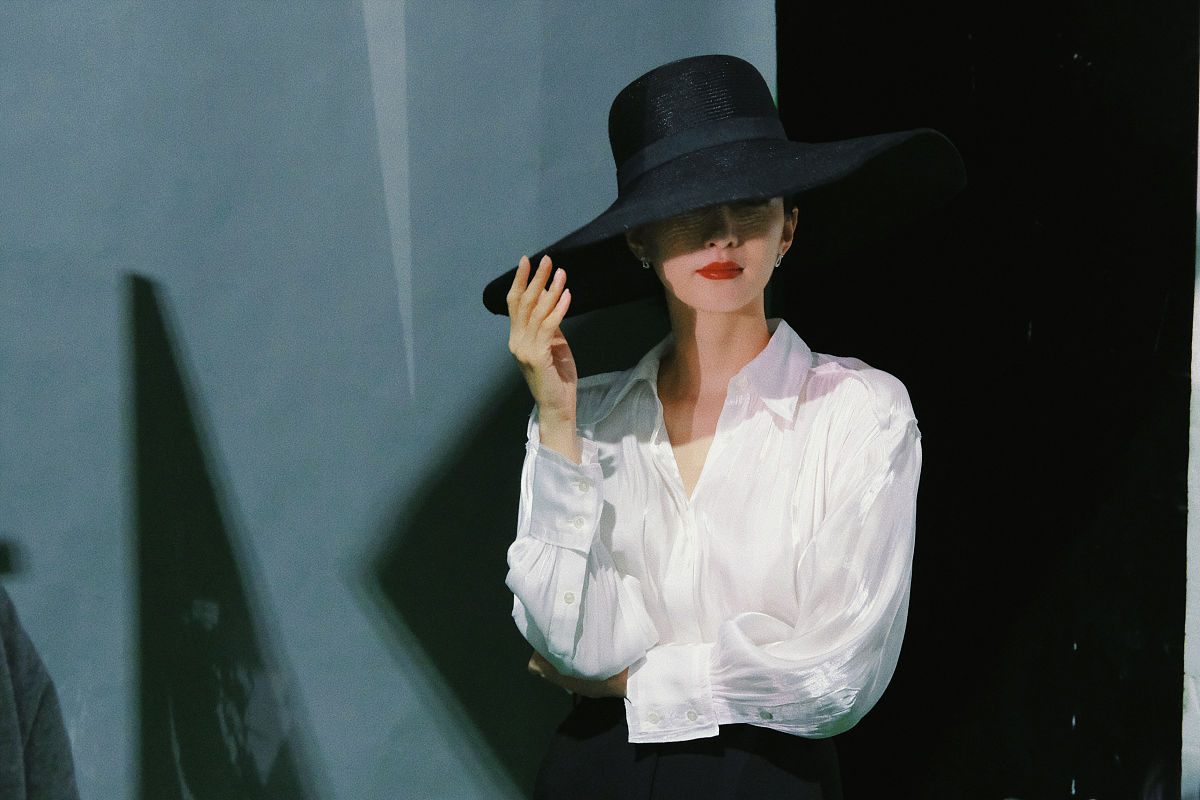 给兰蔻写一则古风广告语