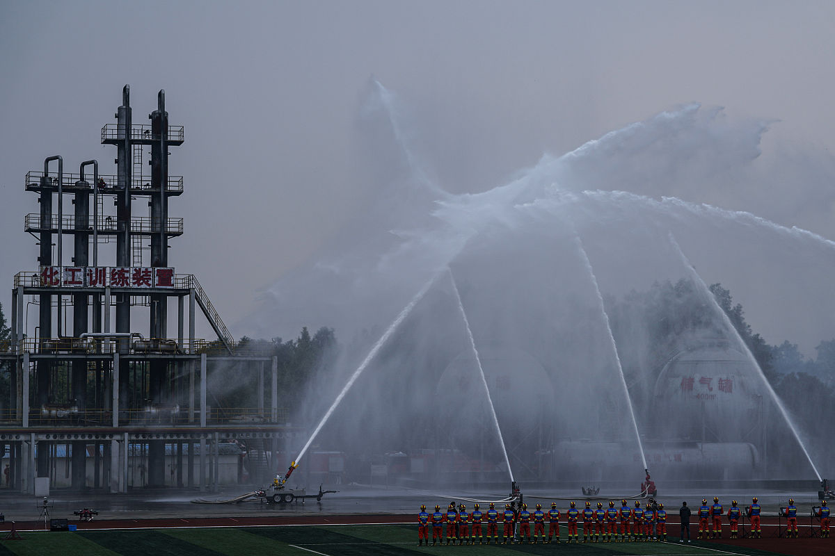四川资质办理费用详解：构成、标准及注意事项