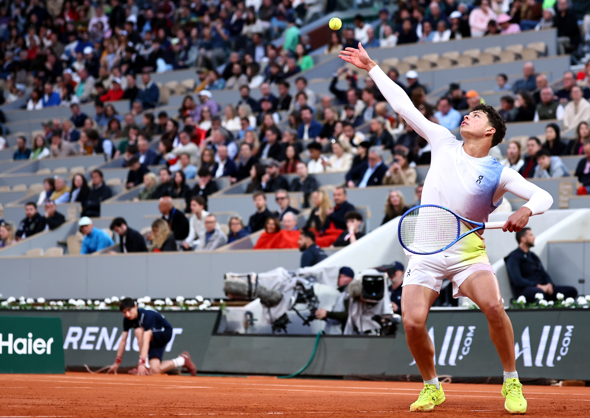 2001年第一届砂板世锦赛在哪里举行