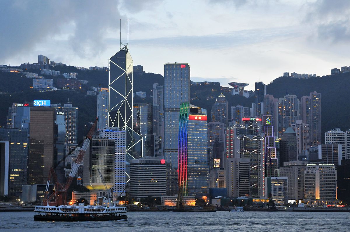 2011年7月,香港,维多利亚港.香港,现代动感都会,东方活力之城.维多利