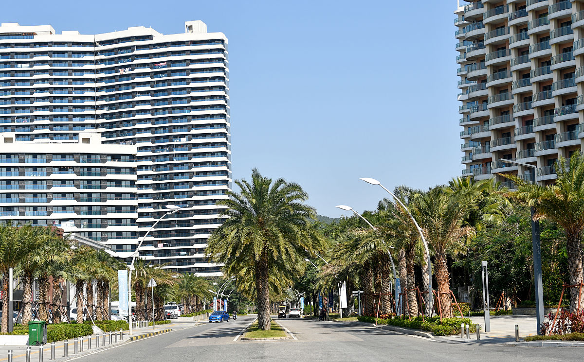 老人想冬天在三亚居住三个月请推荐一下海南三亚最高端的康养公寓