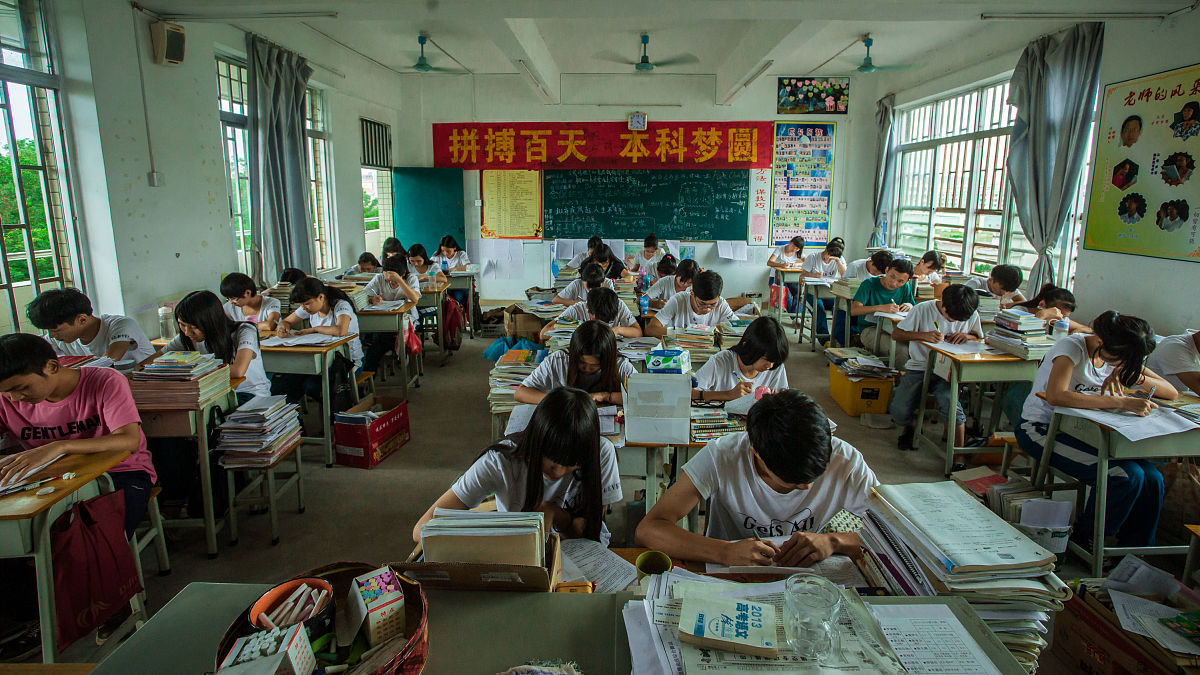 2021年云南中医药中等专业学校中高考招生信息