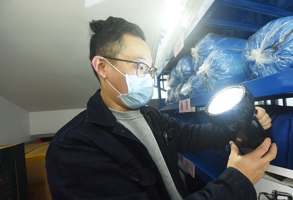 防爆应急灯检查项目及方法 - 保障安全生产