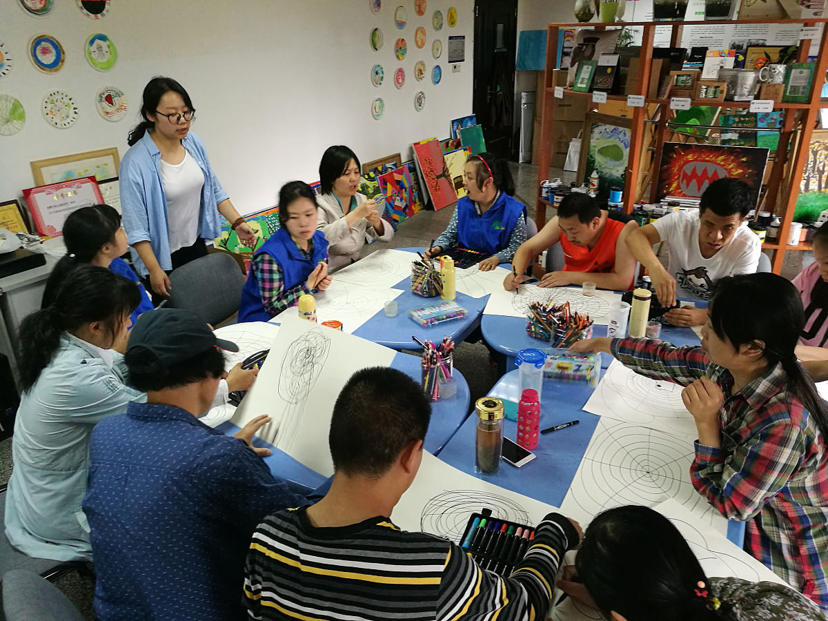 四川省爱华学院美术幼师专业