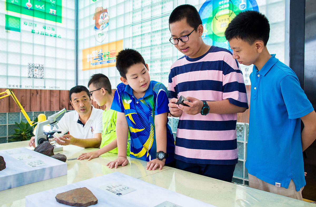 大学生暑期社会实践：石为师隐喻思维数字生态有限公司实践调研报告