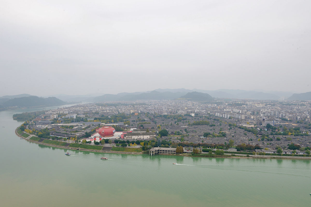 2020年11月4日,四川南充,拥有两千多历史的阆中古城,保留较为完整的古