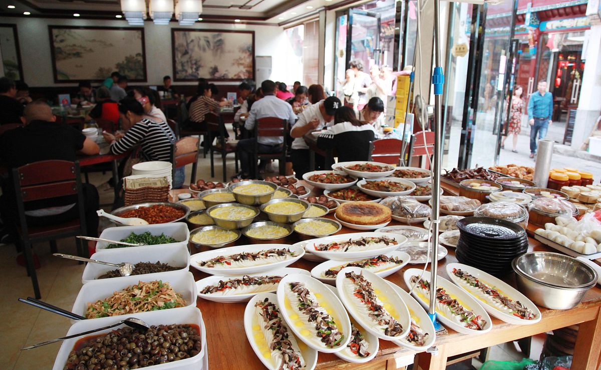 五一旅游必备美食清单：品尝各地地道美味