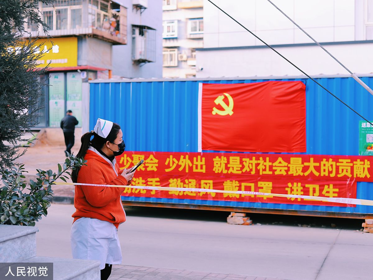 本科生第四党支部党员服务队：助力红色预警学生学业提升