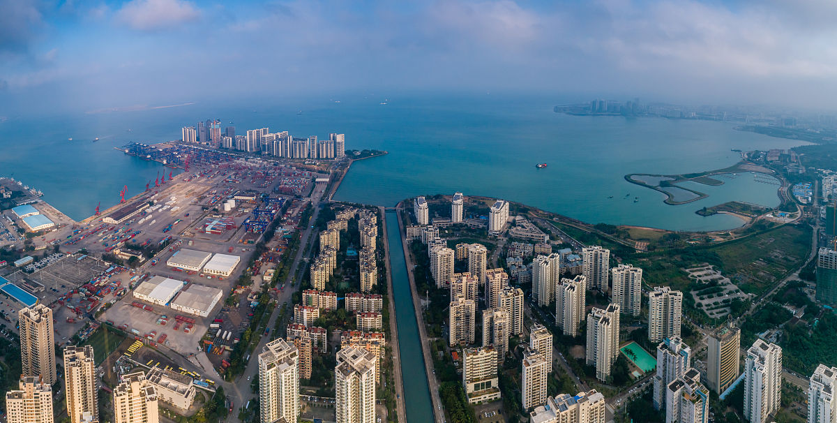 海南自贸港建设成果展观后感：深化改革开放，逐梦自贸未来