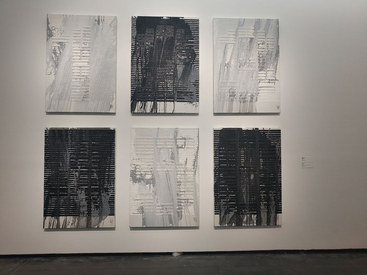 John Stezaker: 拼贴艺术大师，以戏剧性和冷静美感著称