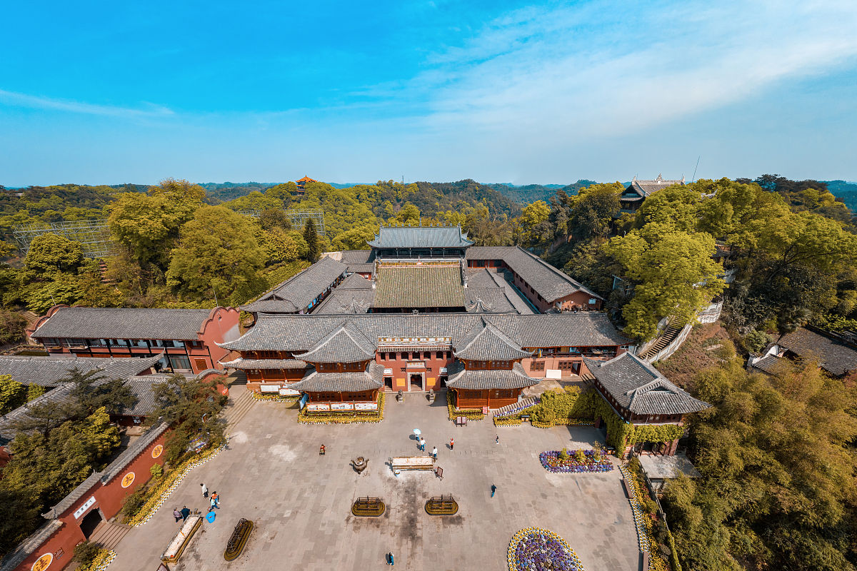 乐山中职招生之乐山旅游学校2021招生简章