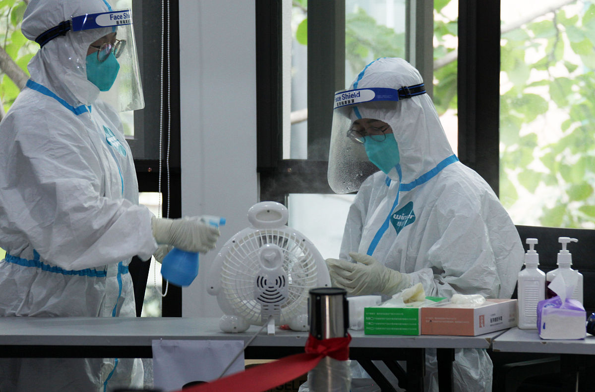 GMP标准核心GMPGood Manufacturing Practice良好生产规范标准核心是指一套标准化的制造和质量管理流程旨在确保医药品和食品的质量和安全性。GMP标准核心包括以下要点：1 工厂建筑和设备必须符合卫生、安全和环保的要求。2 生产前需要进行充分计划和评估并且必须符合产品的规格和要求。3 生产过程中需要进行记录和监控以确保产品符合质量标准。4 需要采用适当的清洁和消毒程序以确保产