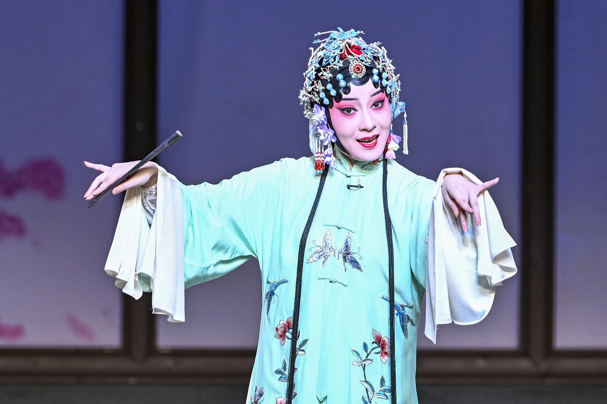 晋城职业技术学院戏曲表演专业课程内容：全面解析戏曲表演课程体系