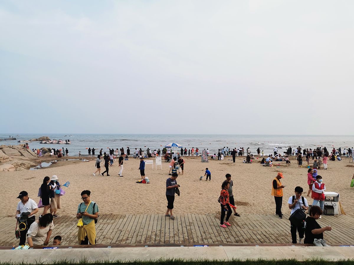 秦皇岛旅游攻略：海滩、美食和精彩体验