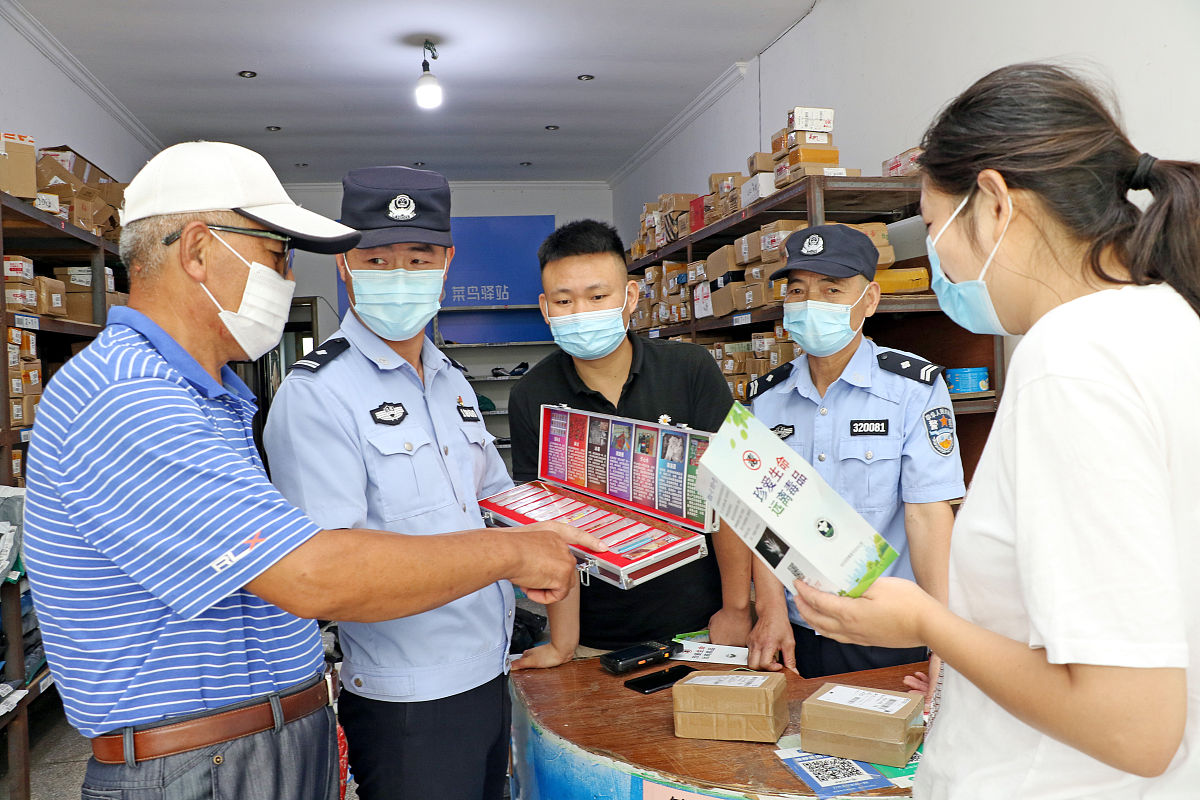 湖南生物机电职业技术学院动物防疫与检疫专业就业方向：食品安全、宠物医疗、电商平台运营