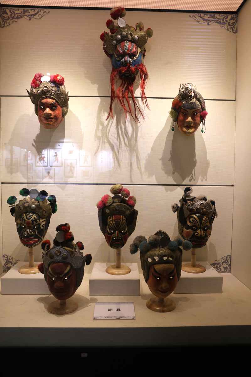 新建四座展馆分别是民俗、非遗、传统工艺、历史文化展馆用以