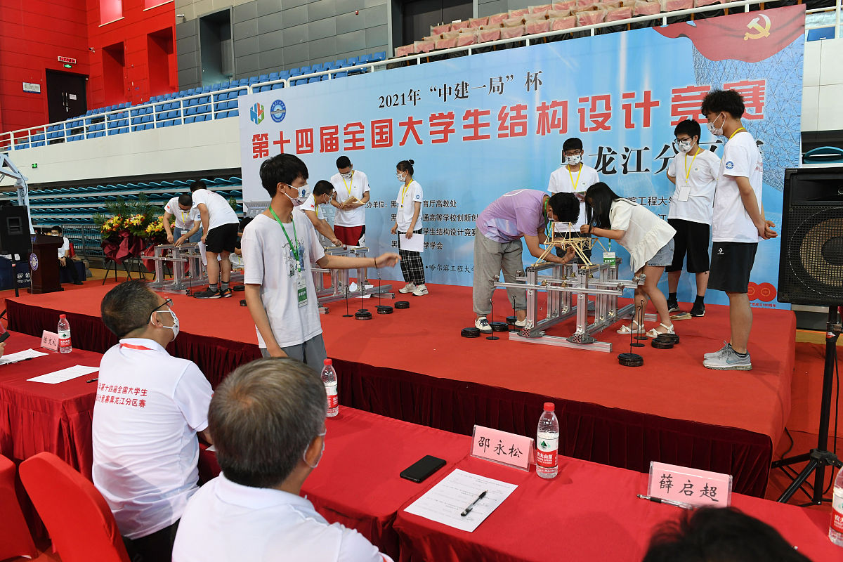 如果你是一次大型国际赛会志愿服务的组织管理者在给志愿者作培训时你会重点强调哪些方面的内容
