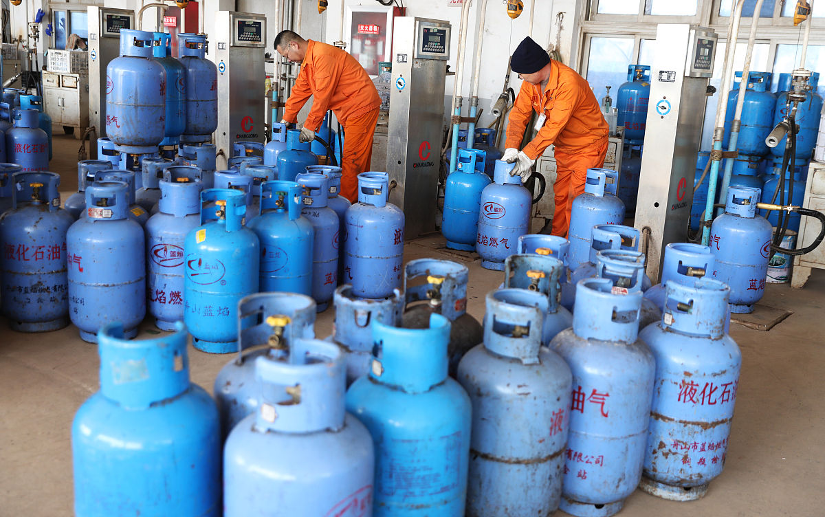 帮我写一个气瓶开发信