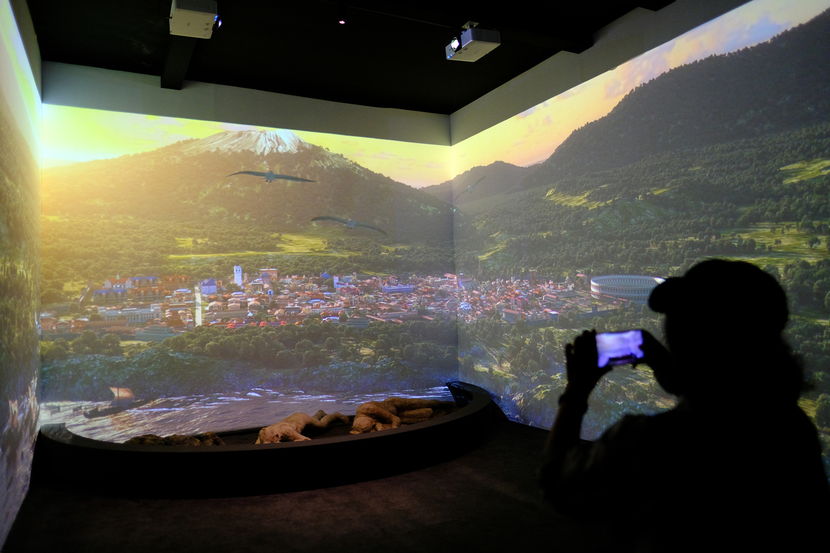 全息投影技术：打造更逼真游戏体验的未来