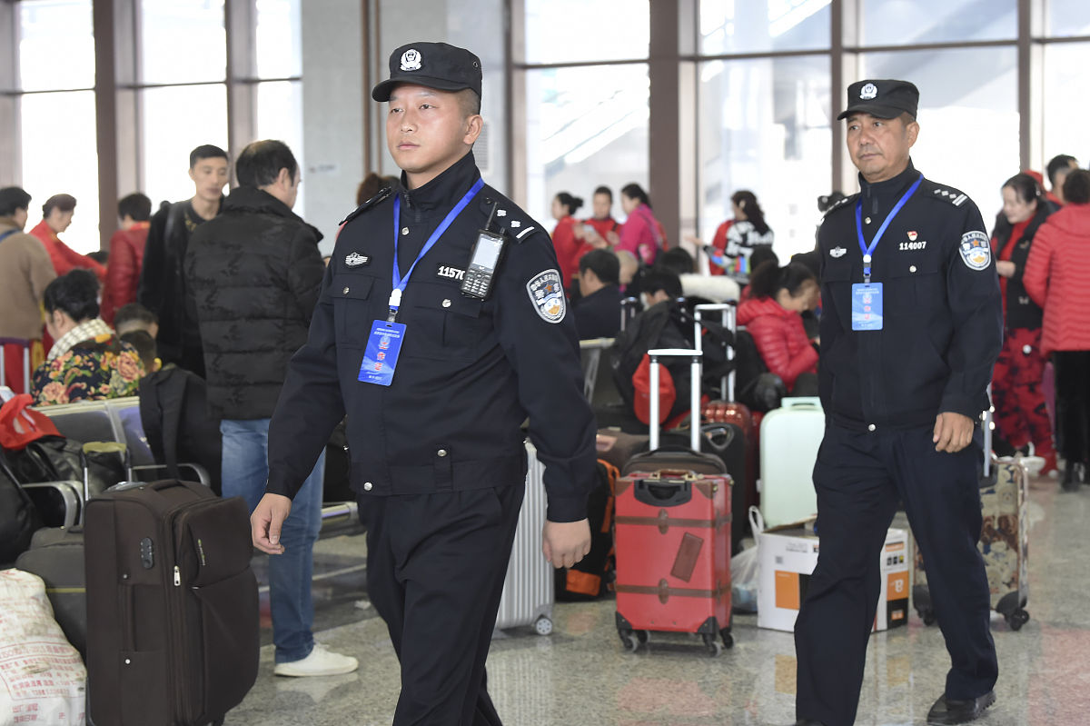 贵阳铁路运输学校的管理严格吗校风如何