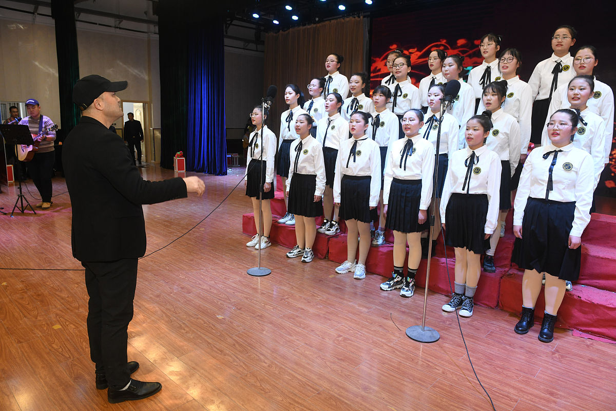 长沙市现代服务职业中专学校音乐表演专业都学些什么