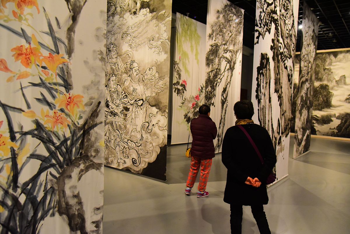 2020年12月28日,杭州,"青山行不尽——唐诗之路艺术展"在浙江展览馆开
