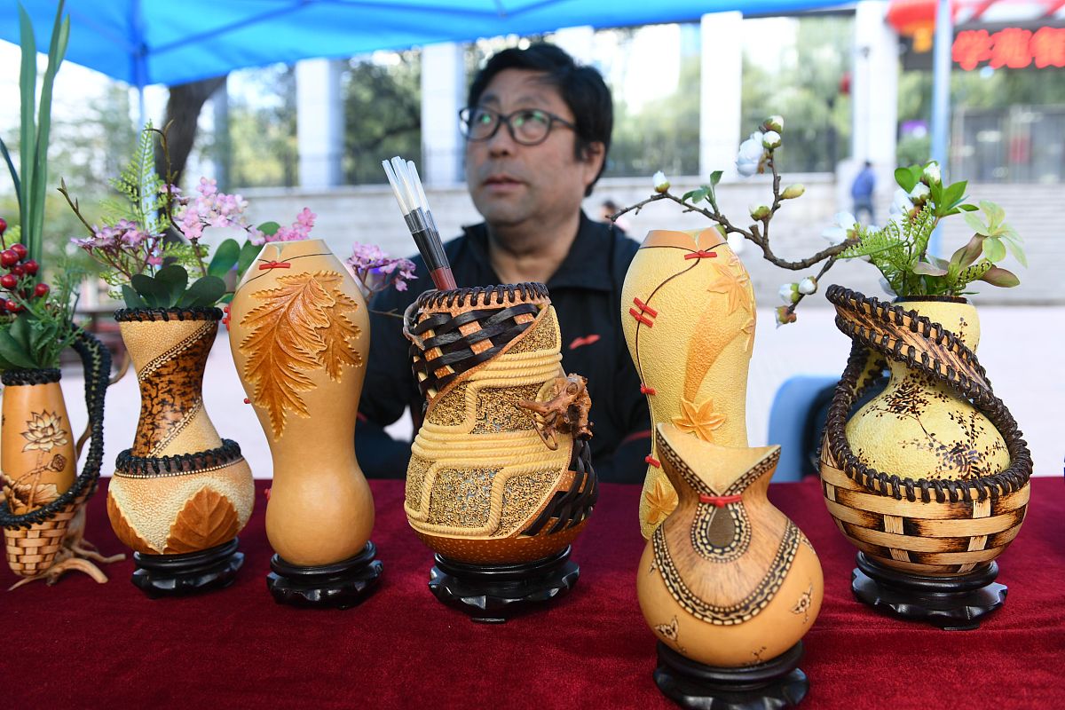 秦基伟葫芦制作教程：步骤详解，打造个性葫芦工艺品