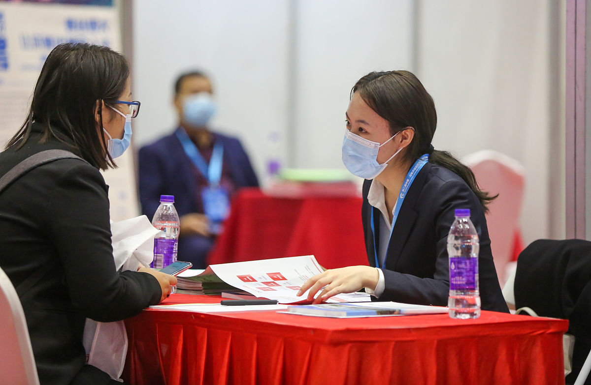 四川水利水电技师学院招生老师QQ及电话