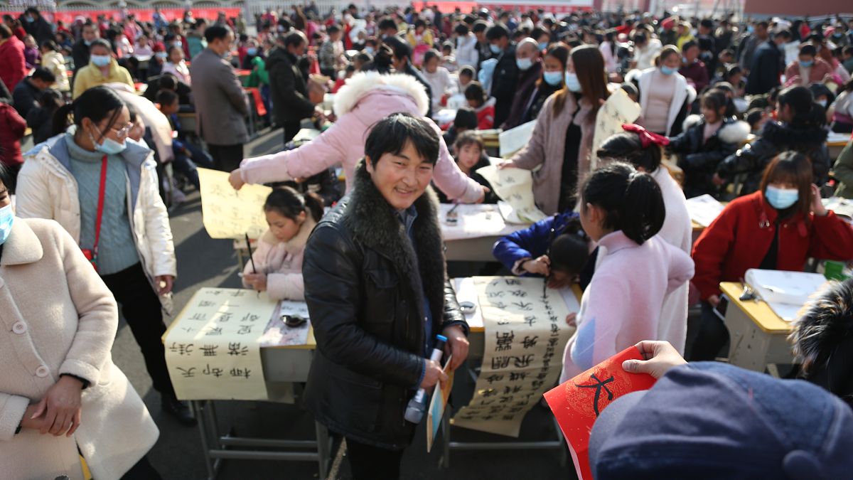 成都铁路职业技术学校学生建议：提升职业素养、加强实践教学、提供就业指导和培养综合素质