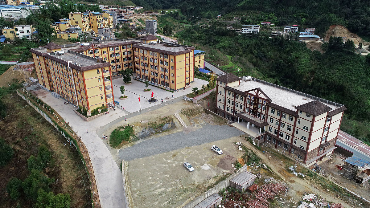 云南香格里拉县轨道交通学校-好不好