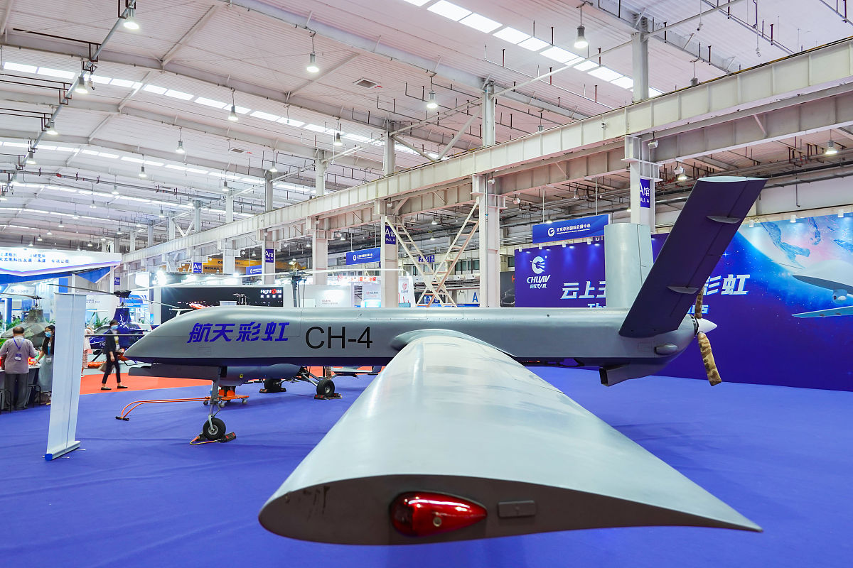 以国内大循环为主体国内国际双循环相互促进为主题谈一谈我国大飞机事业如何做到关键核心技术自主可控不少于600字