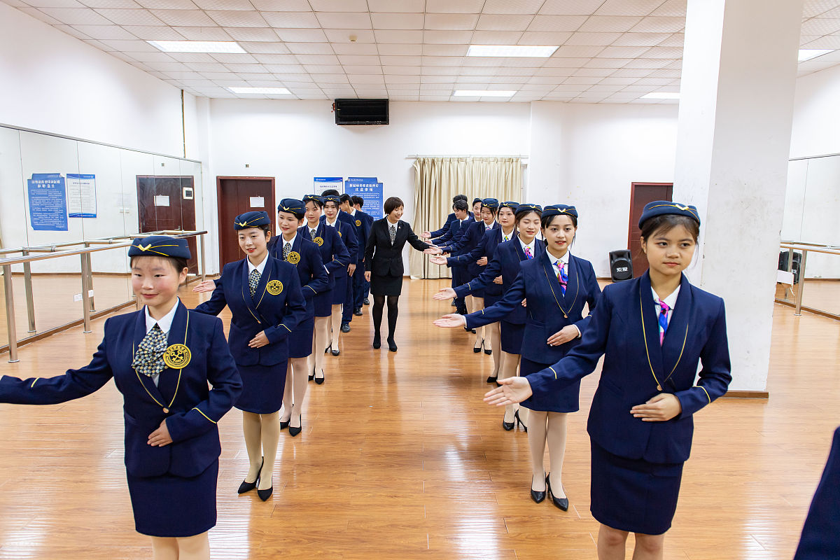 贵阳铁路学校高铁乘务专业就业方向有哪些 贵阳铁路学校高铁乘务专业就业方向有哪些
