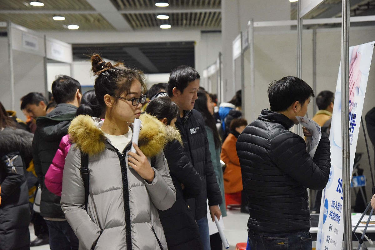 重庆市开州区职业教育中心服装设计与制造专业如何好学吗