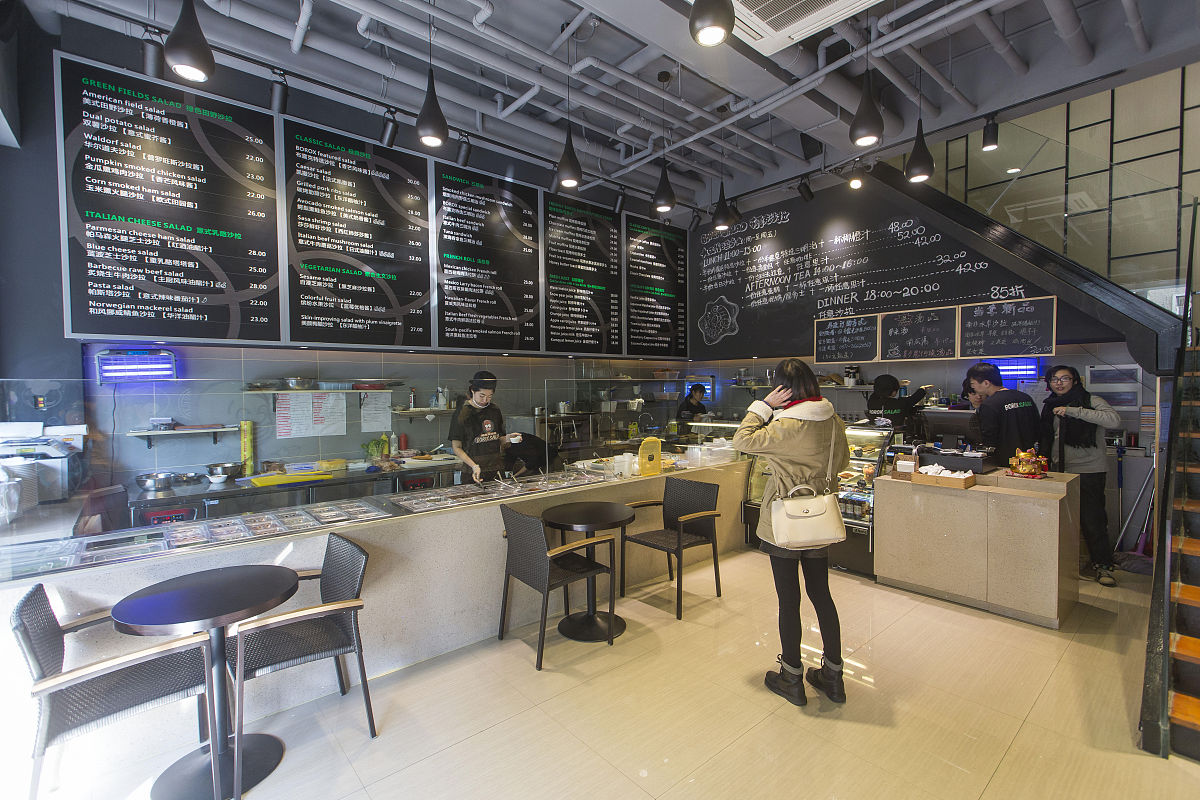 用七言律诗对世友网咖大源店顾客的好评进行回复