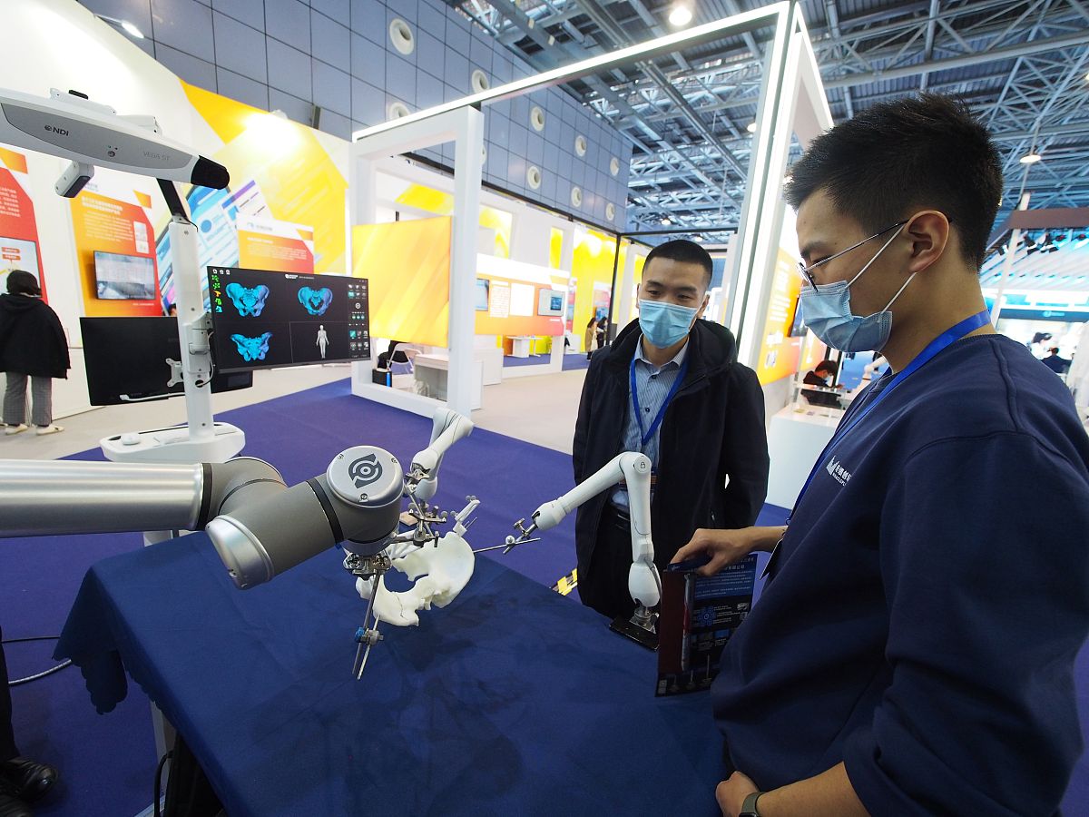 北京成均科技有限公司 - 专注科技研发，引领行业未来