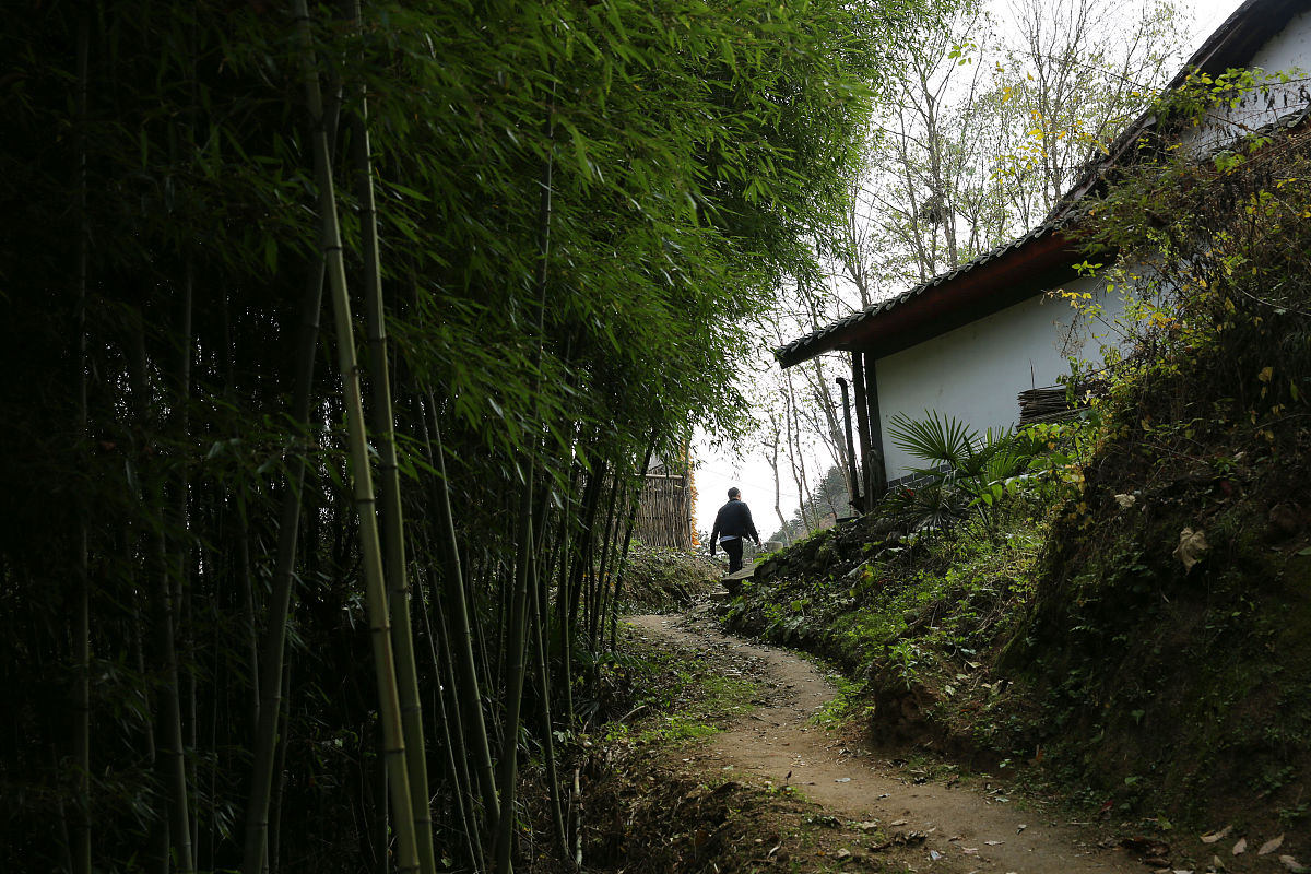 2019年眉山卫生学校中职中专招生简章 | 培养医学人才，服务社会健康