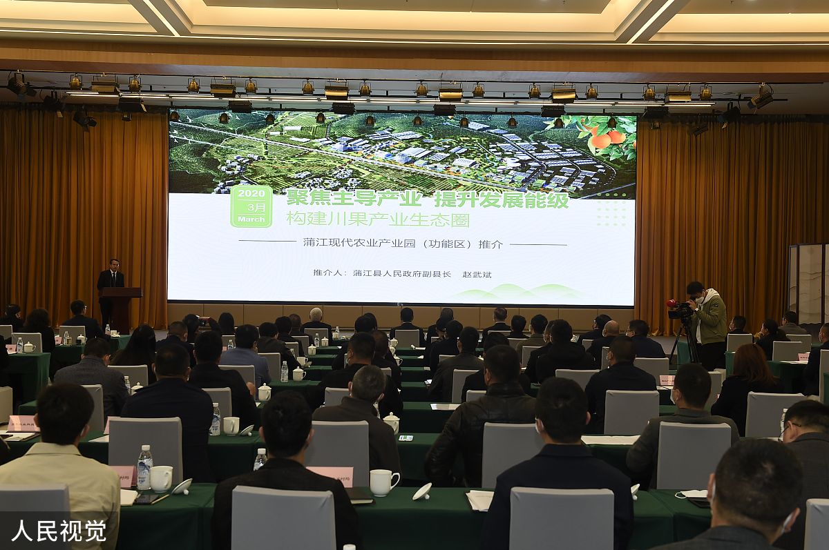 (如需下载使用,请务必署名:红星新闻 王欢/人民视觉)2020年3月30日,成