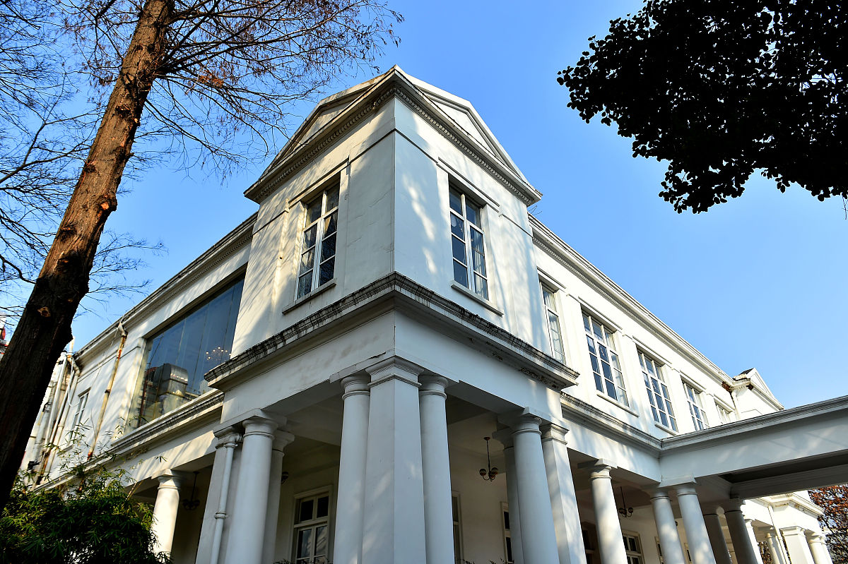 民国建筑风格特点：传统与现代的融合