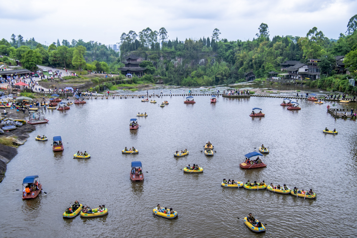 四川景区门票收入破亿：一场旅游繁荣的盛宴