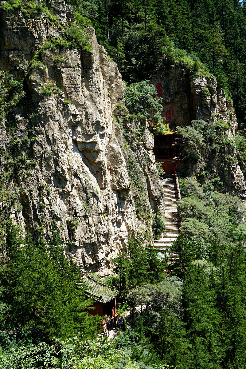 北帝山诗词：描绘壮丽景色与秀美风光