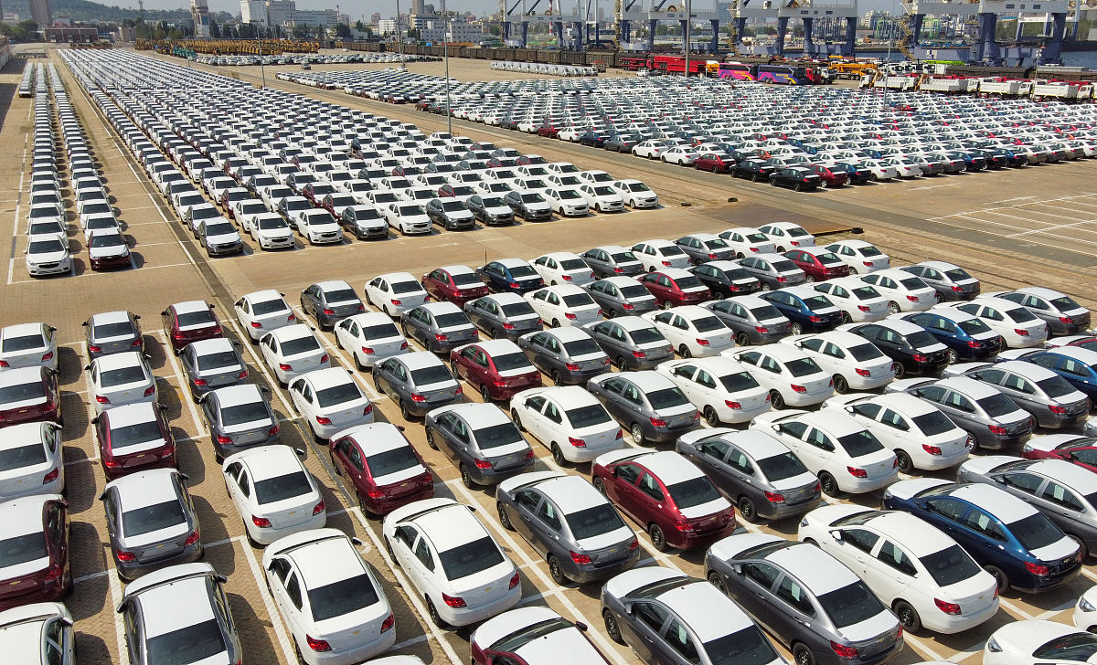 烟台港口高级技工学校招收初中往届生吗