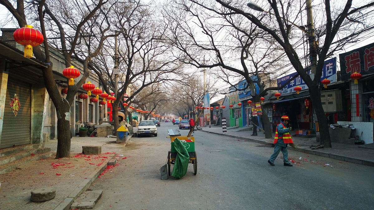 方城县晚上还有小巷子玩么