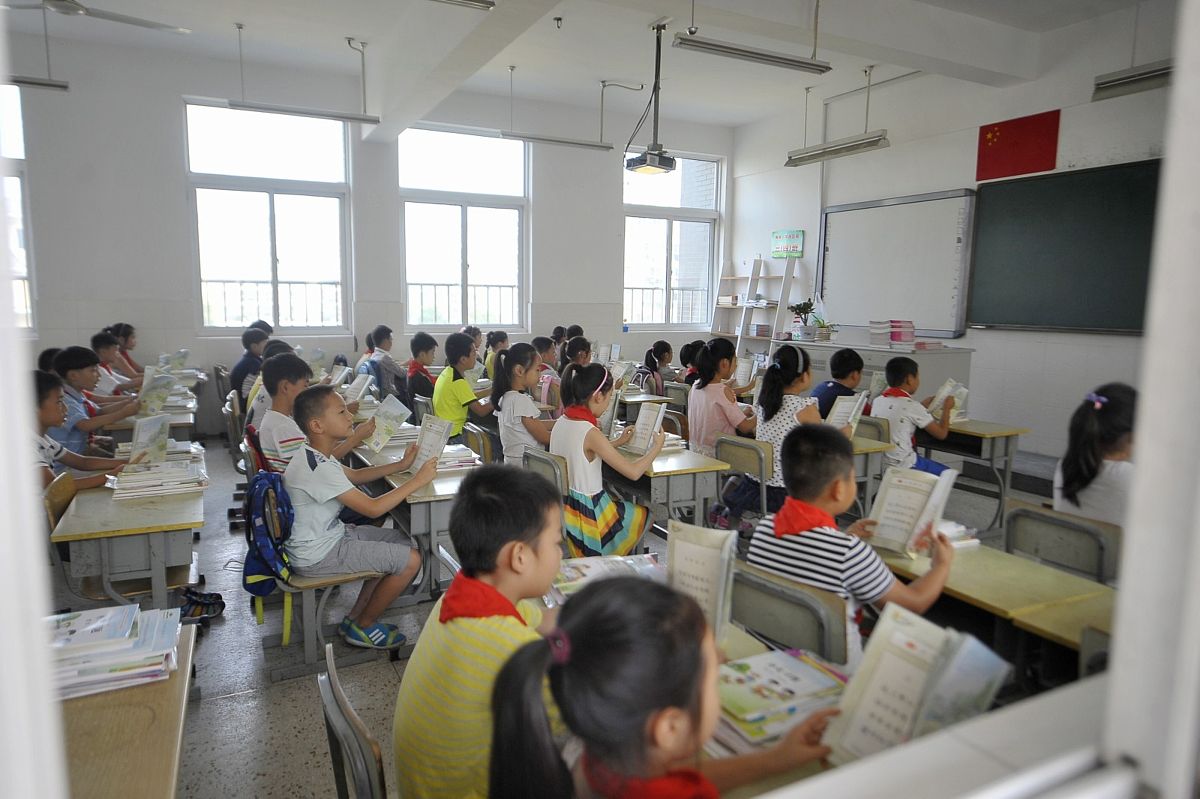 巢湖市翰文学校设施设备