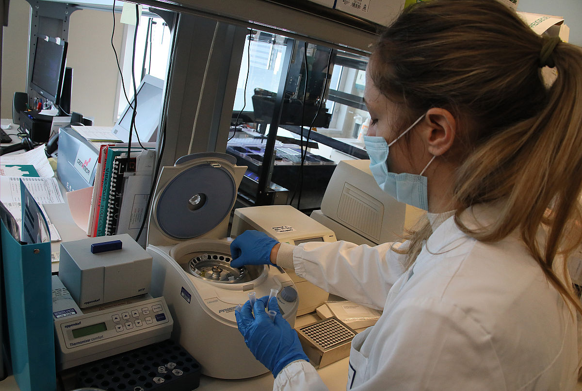 MATLAB 类别不平衡问题代码示例：平衡数据和提高模型性能